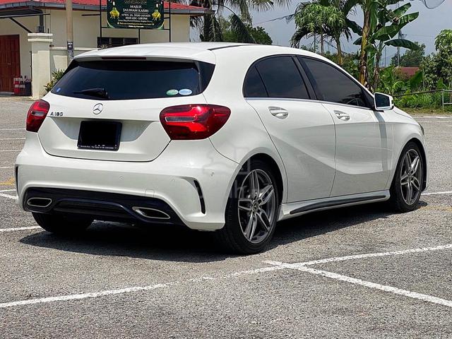 R-2021 Mercedes A180 AMG (LOAN KEDAI IC SAHAJA ) - 3