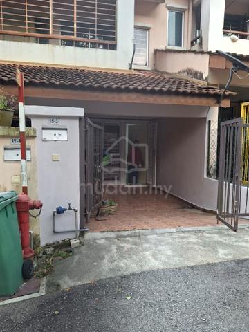 nearby hospital selayang 1