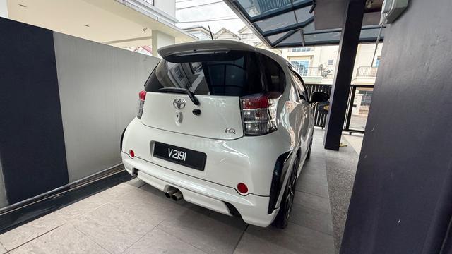 Toyota IQ 1.3 2012 - 2