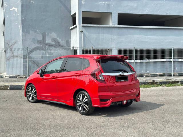 2017 Honda JAZZ 1.5 V Facelift (A) - 5