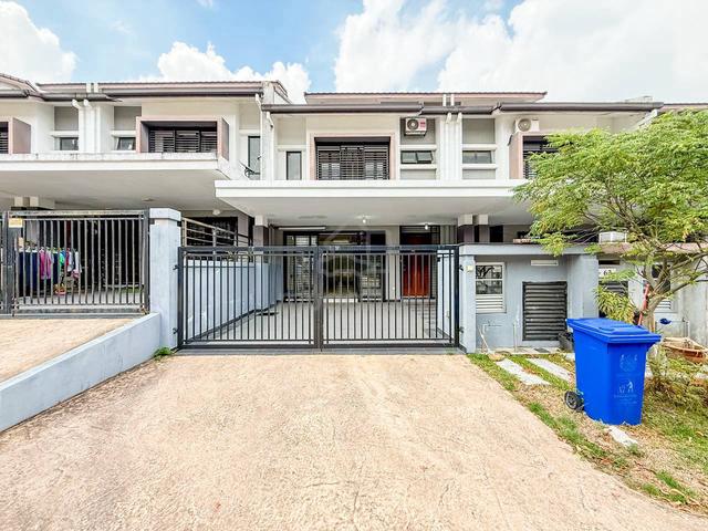 TERMURAH⭐ 22"X75"💥 Double Storey Terrace Saffron Hills Denai Alam 1