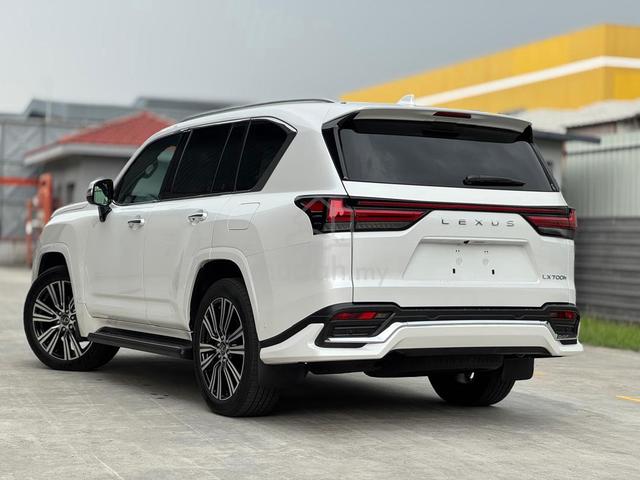 60km 2025 Lexus LX700 3.4 Hybrid Full Spec - 2
