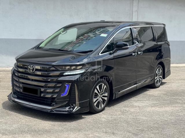 Toyota VELLFIRE 2.5 ZG (CONVERT AGH40) - 2