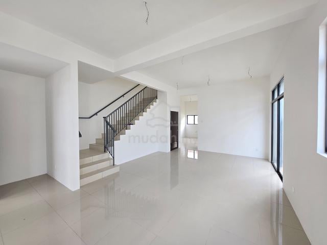 2 Storey Semi d Gated & Security with Land @ Balik Pulau, Botanica 1