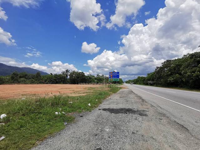 Freehold Commercial Land Main Road Frontage Ulu Bernam Tanjung Malim 1
