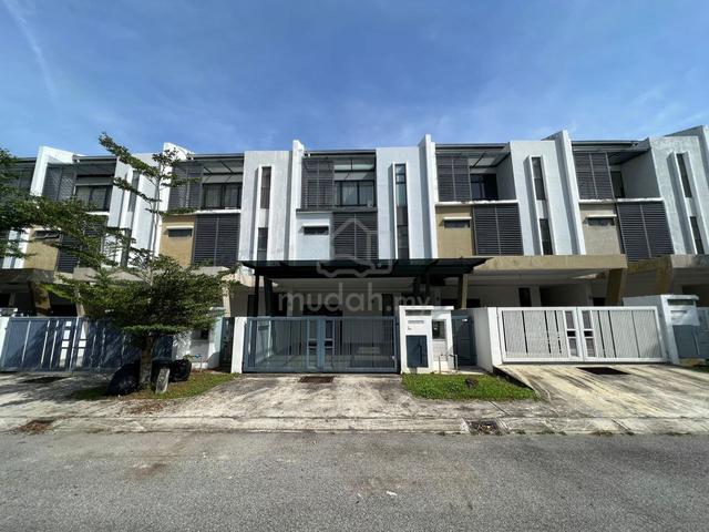 MURAH NI 🔥 3 Storey Superlink Laman Glenmarie Section U1 1