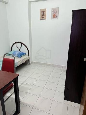 Newly Refurbished Cozy Middle Room for Rent – Maluri Casa Ria 🌟 1