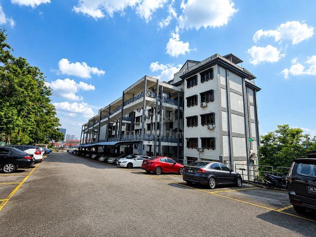 Sri Kinabalu 1