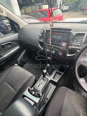 2014 Toyota HILUX 2.5 DOUBLE CAB 4X4 (A) - 4