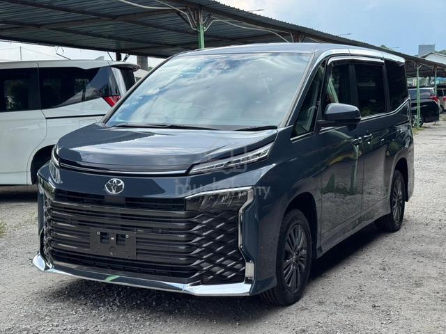 2023 Unreg/ Toyota Voxy 2.0 S-Z/ Side Step - 1