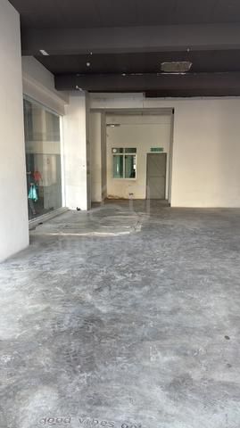 Solaria Square Ground Floor Shop Lot Ideal for F&B retail near Lurcene 1