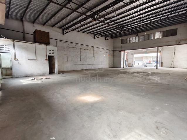 Taman Industry Valdor  1.5-storey Light Industry Factory  Land 5500sf 1