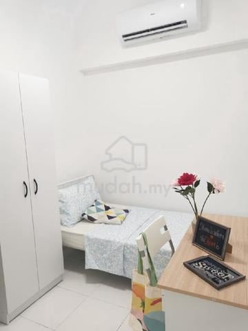 Female aircond room 1