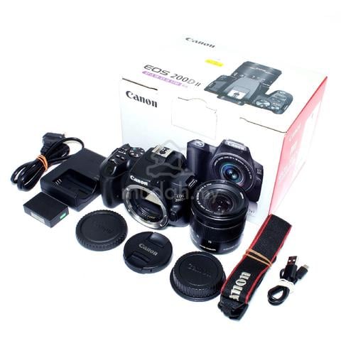 camera canon rebel sl3 200D II - photo 3 of 3