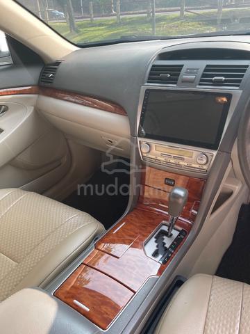 Toyota Camry 2.0 (A) 2009 | 1st Owner | 143,691km - 5