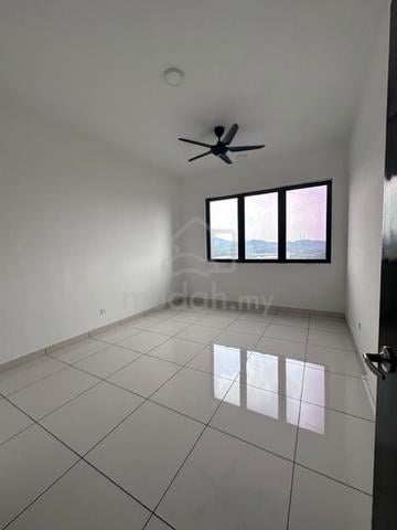 Kiara Plaza 1