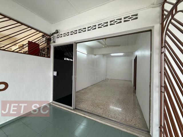 Single Storey House @ Taman Sentosa Klang , Kitchen Cabinet. 1