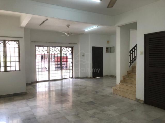 USJ 20 Double Storey Terace House Gated 1800sf Near Taipan For Sale 2