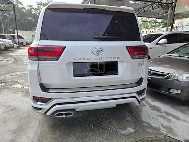 TOYOTA LandCruiser ZX UNREG - 1
