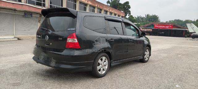 2011 Nissan GRAND LIVINA 1.6 IMPUL MC FACELIFT (M) - 3