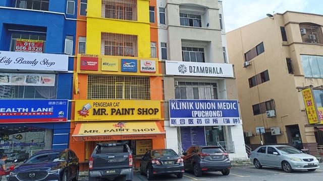Ground Floor Shop Bandar Puchong Utama facing main road for rent 4