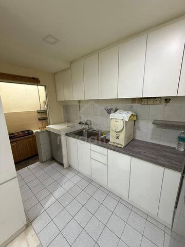 Kiambang Apartment 1