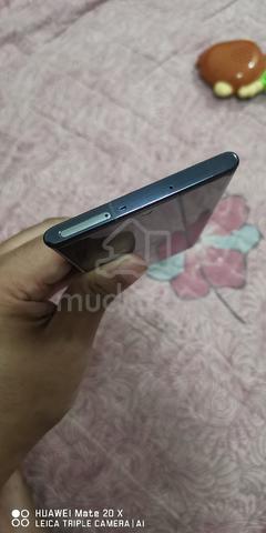 Samsung Note 10+ - photo 5 of 6