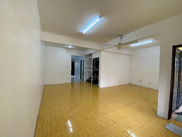 Bukit Tinggi, Klang, 22x70, Freehold, near Lotus's, LRT Station, G&G 1