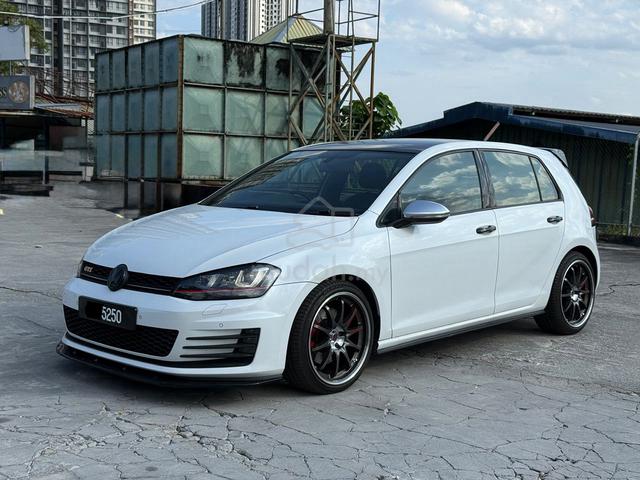 2014 Volkswagen GOLF 2.0 GTi (A) - 3
