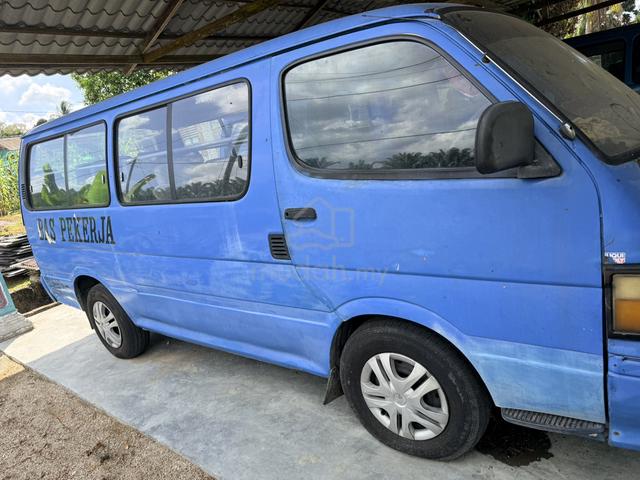 1996 Toyota HIACE 3.0 (M) - 5