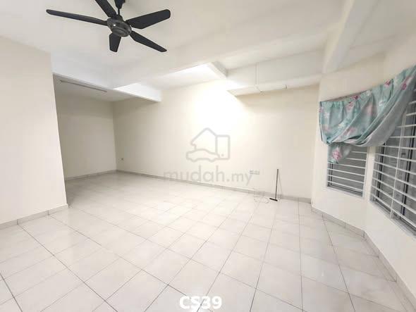 Teluk Gadong Besar Port Klang 2.5 storey House 20x84 5R4B for Rent 1