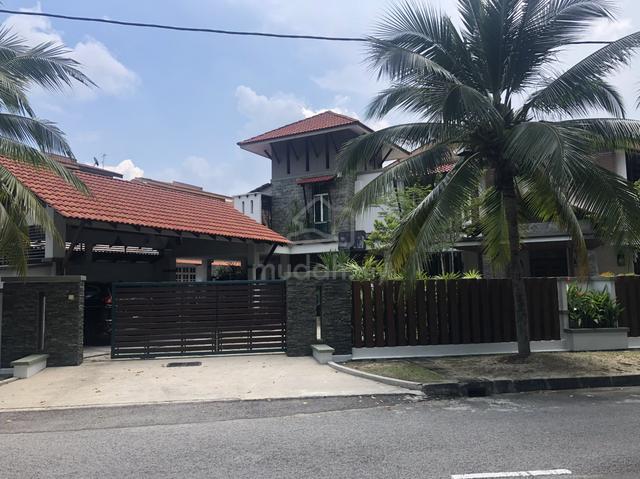 2 Storey Corner "CourtYard" House for SALE 1