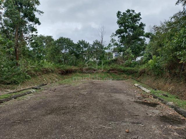 TANAH BANGLO KOTA MASAI Jalan Durian Geran Sendiri 3