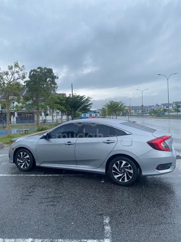 2018 Honda CIVIC 1.8 S i-VTEC (A) - 3