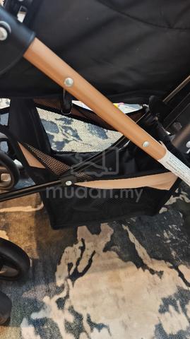 Carousel Image
