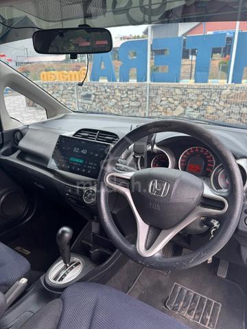 2013 Honda JAZZ Kuantan - 3