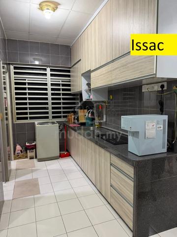 Sri Aman Block C (Sri Aman Block 1 & 3) 1