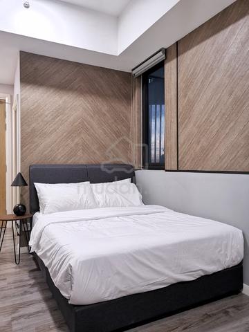 Master Suite Room (Female) @ Icon City, PJ 1