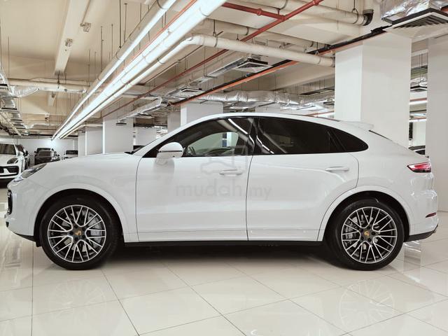 2022 Porsche CAYENNE 4.0 COUPE TURBO A GRADE + WTY - 4