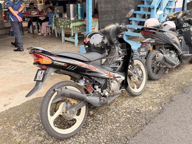 YAMAHA 125zr (2012) - photo 3 of 7