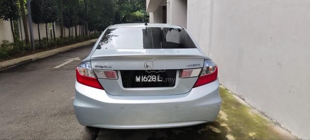 2013 Honda CIVIC 1.5 (HYBRID) (A)- urgent sale - 4