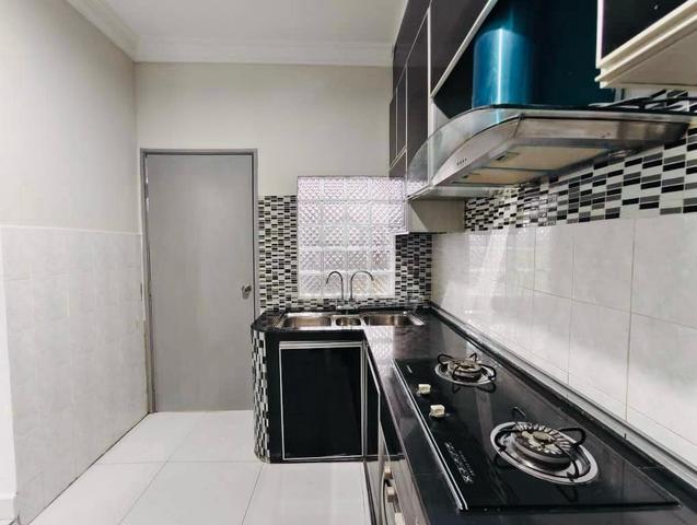 Rumah Teres Setingkat Tmn Putri Kulai Untuk Dijual 5