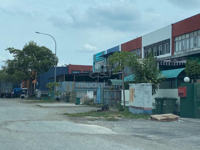 Puchong Tpp 5 (1.5 Storey Link Factory) 1
