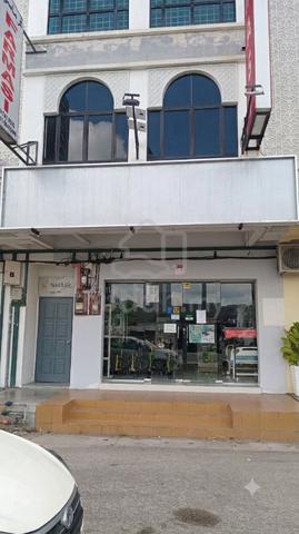 Takeover Premis Farmasi Fully Renovated 1