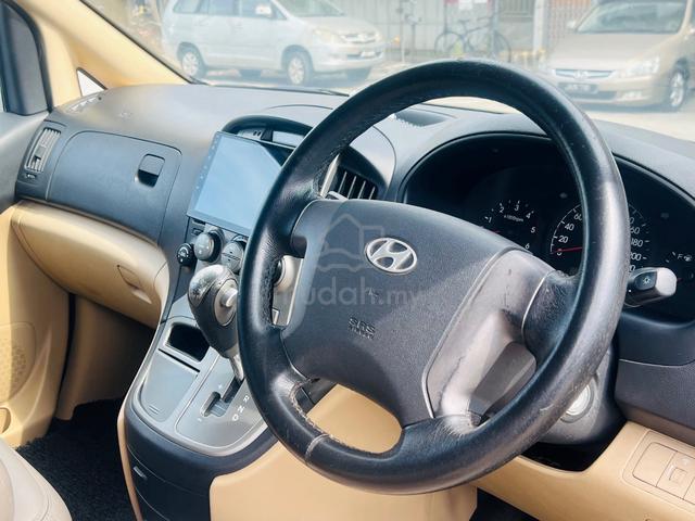 2009 Hyundai GRAND STAREX 2.5 ROYALE (A) - 3