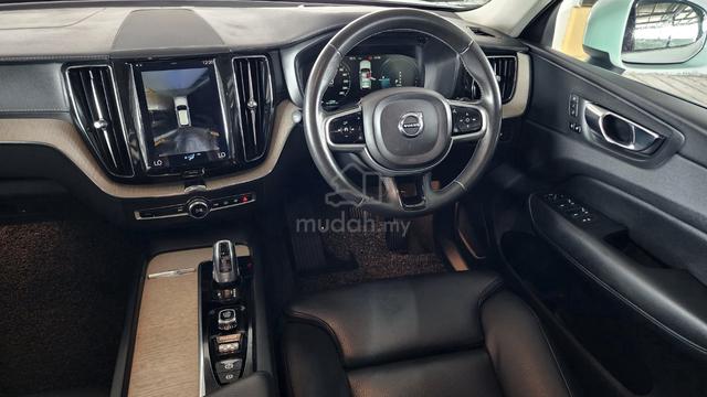 2019 Volvo XC60 2.0 T8 INSCRIPTION (A) TTop Cdtn!! - 5