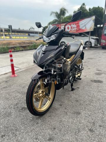 OCTOBER END SALE ! Yamaha Y15ZR SPECIAL EDITION - photo 2 of 9