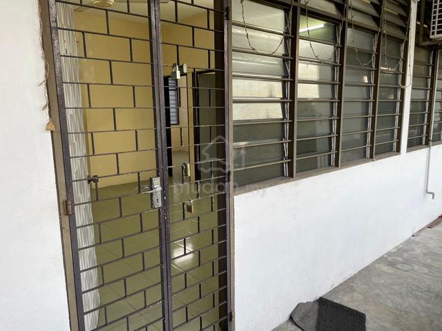 Wisma Lam Hong 1