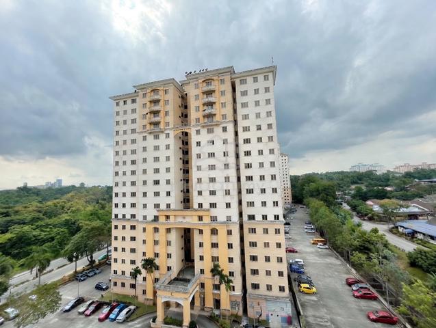 Persiaran Tanjung Apartment 1