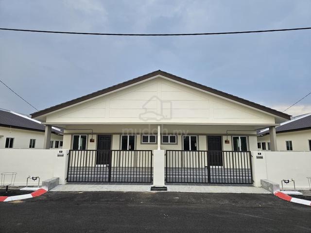 Single Storey Semi-D House For Sale At Teluk Intan Perak 1
